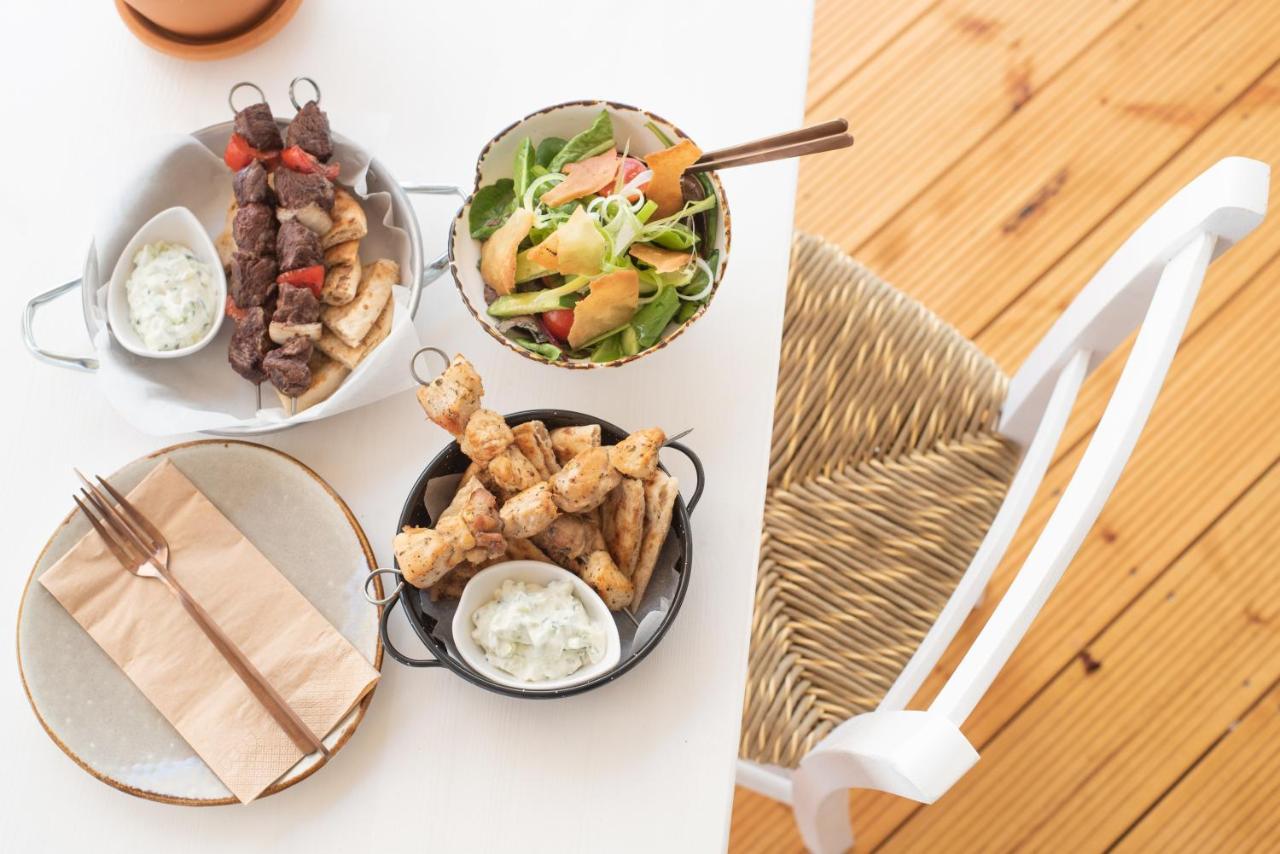Piere Anne Beach Hotel 아이아 나파 외부 사진