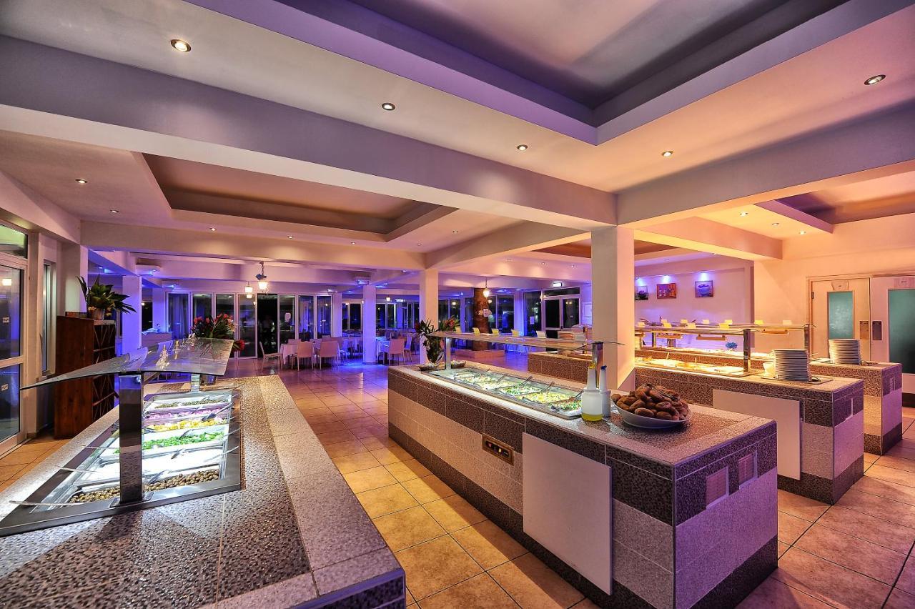 Piere Anne Beach Hotel 아이아 나파 외부 사진