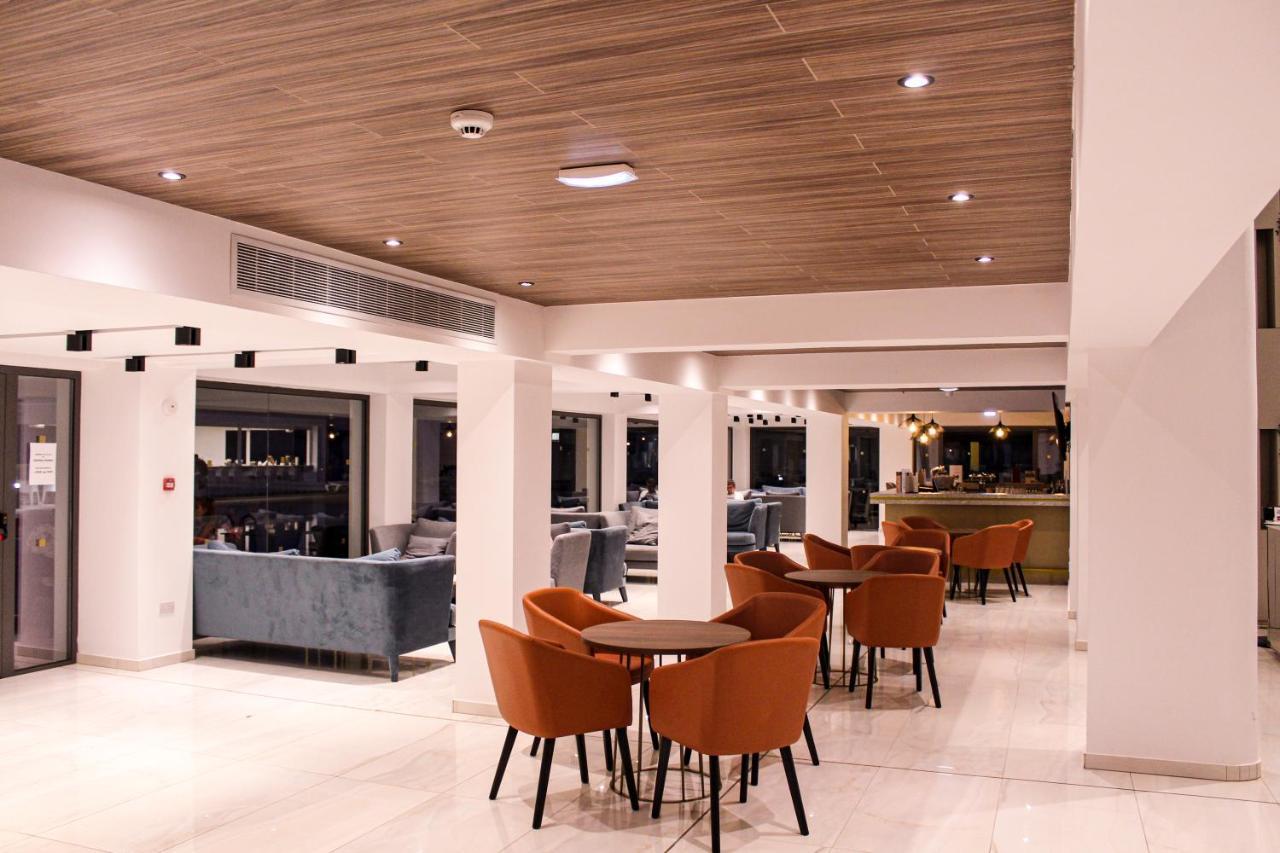 Piere Anne Beach Hotel 아이아 나파 외부 사진