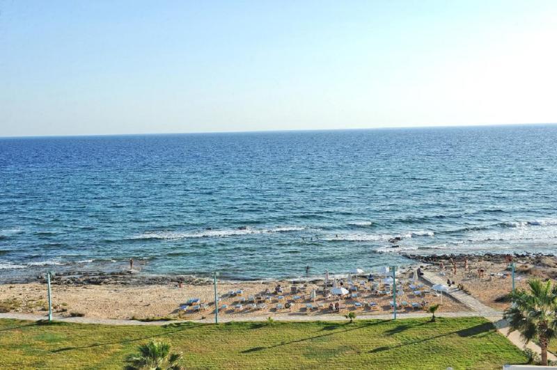 Piere Anne Beach Hotel 아이아 나파 외부 사진